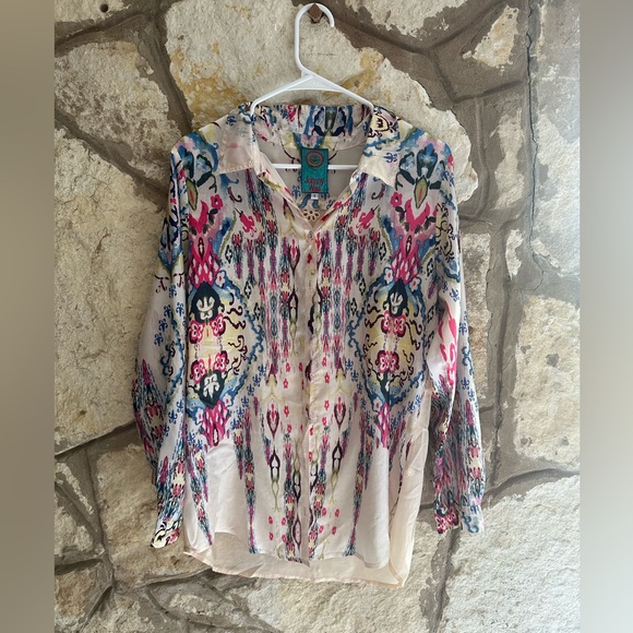 Johnny Was Tops - Johnny Was Silk Button Down Blouse